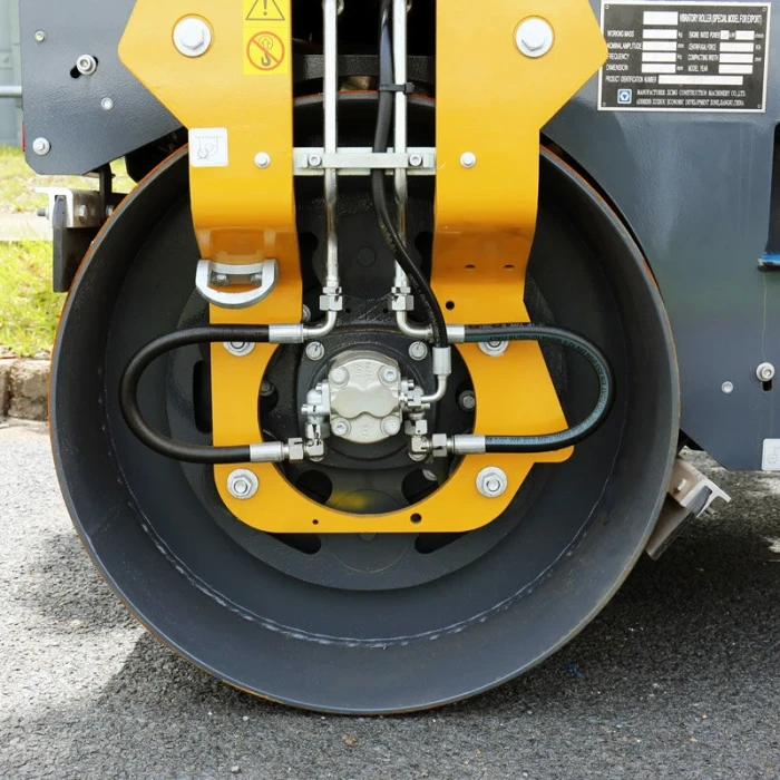 XCMG-XD120-Vibratory-Roller-2Tonne-Newcastle-Brisbane-Perth-DrumWheel-1400x1000
