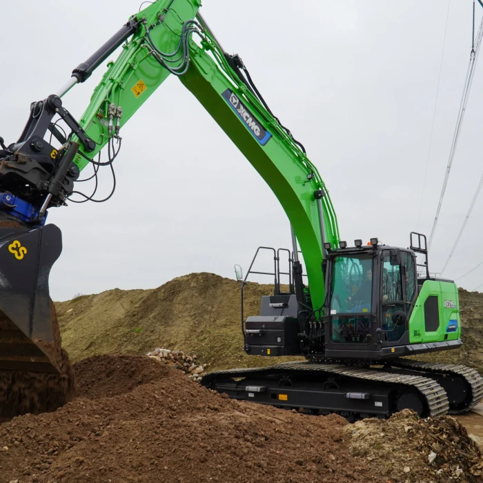 XE215-EV in actie-20