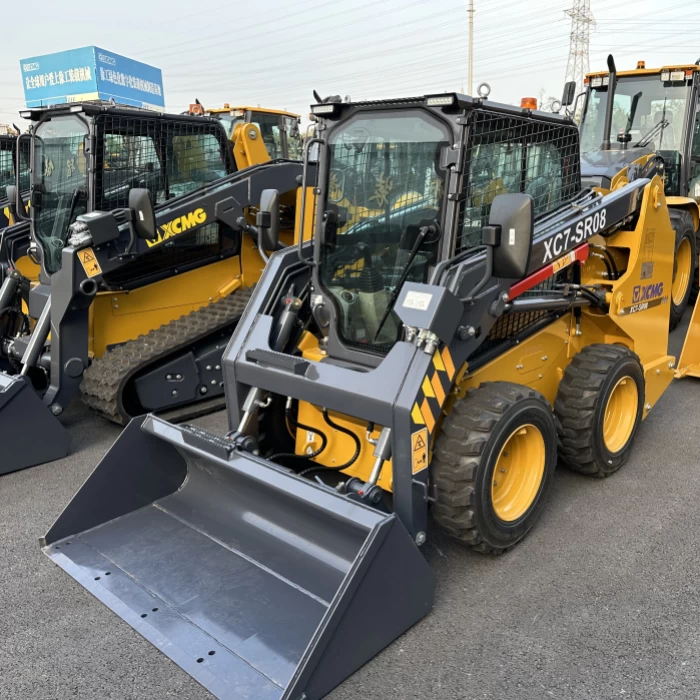 XCMG XC7-SR08 típusú kompakt rakodó