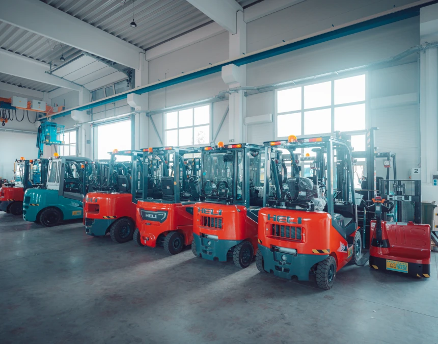 TARGONCÁK ÁTALAKÍTÁSÁT IS VÁLLALJUK, EGYEDI VÁSÁRLÓI KÍVÁNSÁGOK SZERINT.